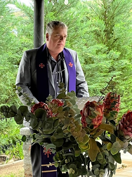 Wedding ceremony by Dr. Gerrit Rademeyer in Ohrigstad